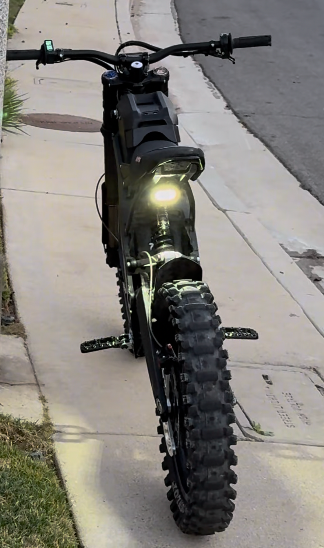 (SURRON) Riot CORE Light