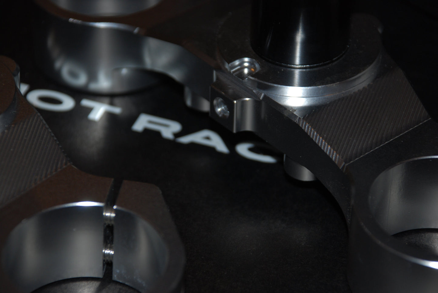 BLACK FRIDAY/CYBER MONDAY DISCOUNT Riot Drop Crown (STOCK SURRON LBX FORKS)